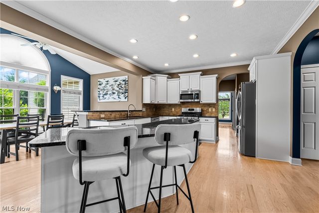 4275 Deer Run Drive, Medina, OH 44256