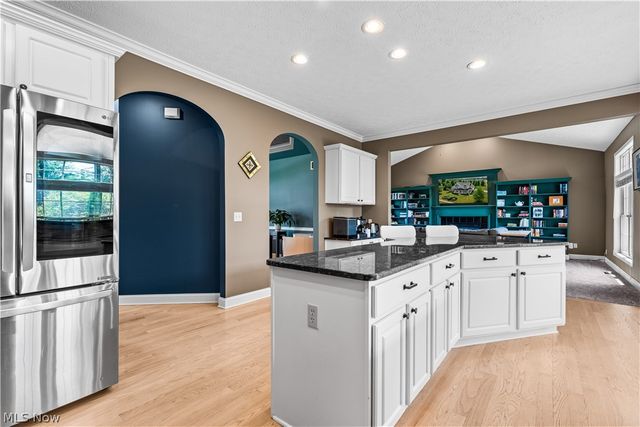 4275 Deer Run Drive, Medina, OH 44256
