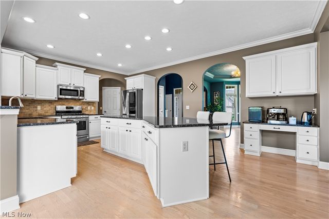 4275 Deer Run Drive, Medina, OH 44256