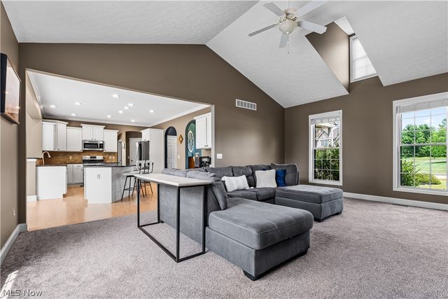 4275 Deer Run Drive, Medina, OH 44256
