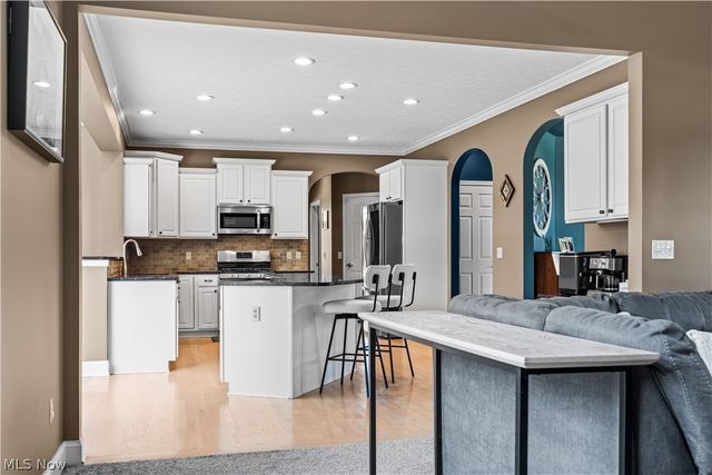 4275 Deer Run Drive, Medina, OH 44256