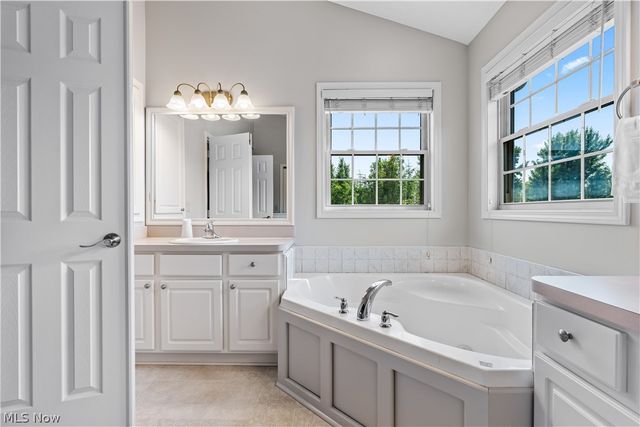 4275 Deer Run Drive, Medina, OH 44256
