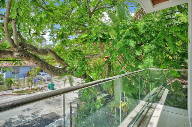 223 NW 51st St, Miami, FL 33127