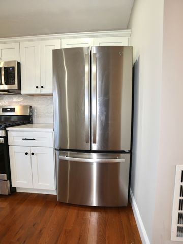 10 De Marco Ter A, Worcester, MA 01613