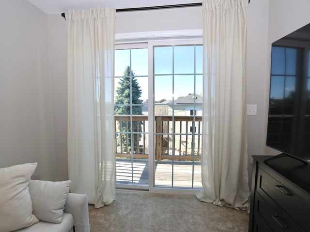 10 De Marco Ter A, Worcester, MA 01613
