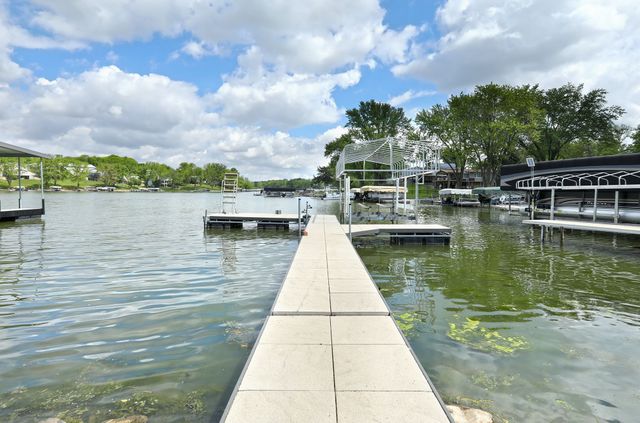 207 Cottage Lane, Montezuma, IA 50171