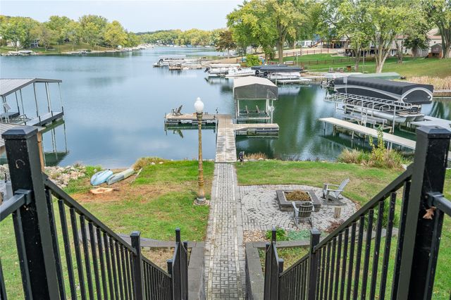 207 Cottage Lane, Montezuma, IA 50171