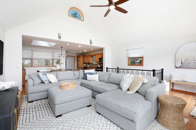 207 Cottage Lane, Montezuma, IA 50171