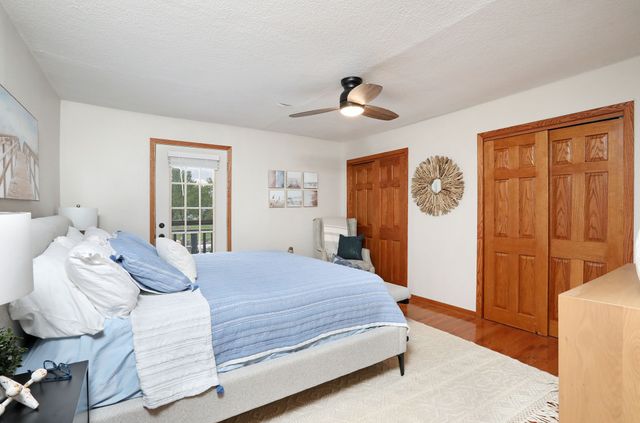 207 Cottage Lane, Montezuma, IA 50171