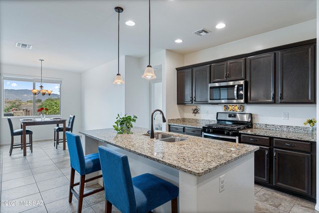 14237 E Via Cerro Del Molino, Vail, AZ 85641
