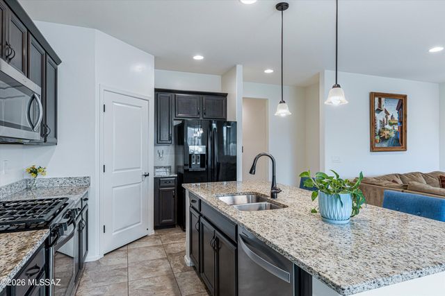 14237 E Via Cerro Del Molino, Vail, AZ 85641