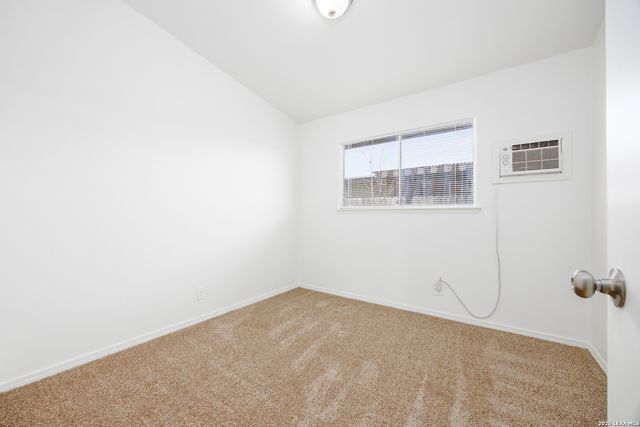 5119 VILLAGE CRST, San Antonio, TX 78218