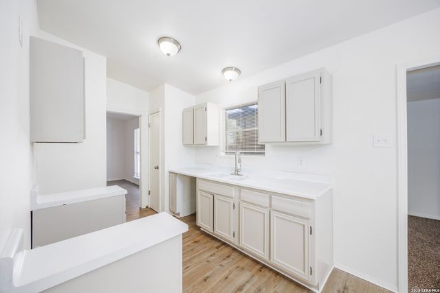 5119 VILLAGE CRST, San Antonio, TX 78218