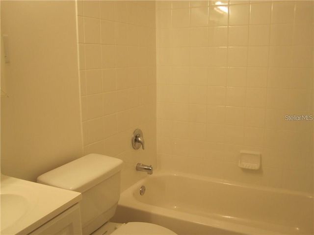 3302 W WALLACE AVENUE, Tampa, FL 33611