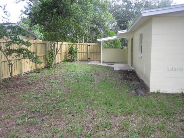 3302 W WALLACE AVENUE, Tampa, FL 33611