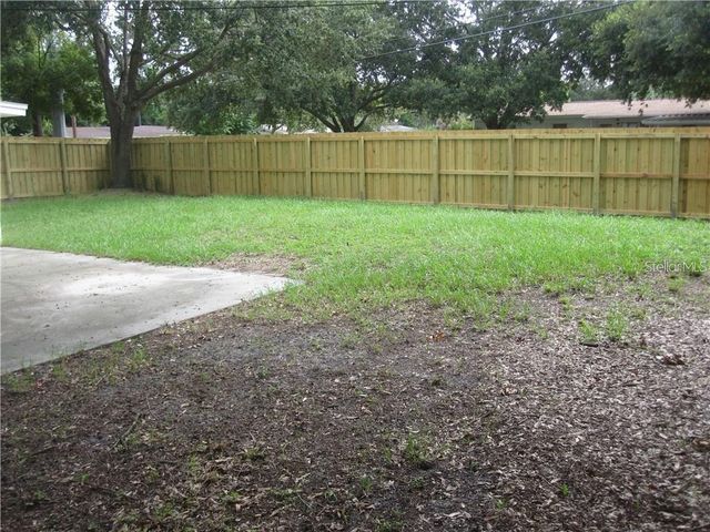 3302 W WALLACE AVENUE, Tampa, FL 33611