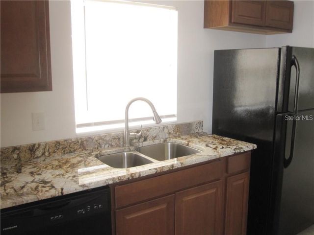 3302 W WALLACE AVENUE, Tampa, FL 33611
