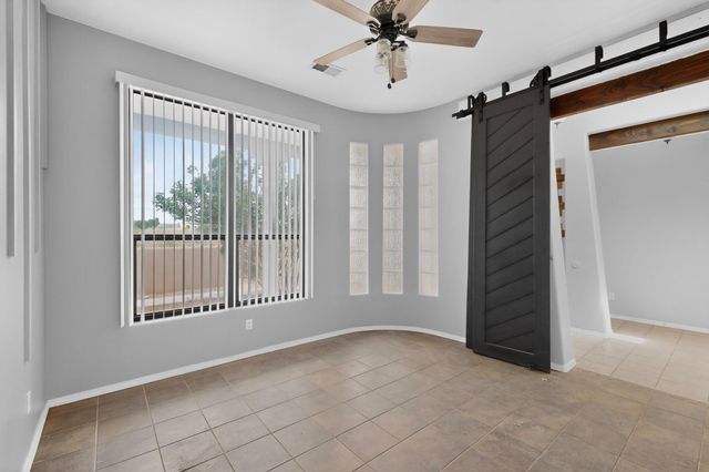 624 5th Street NE, Rio Rancho, NM 87124
