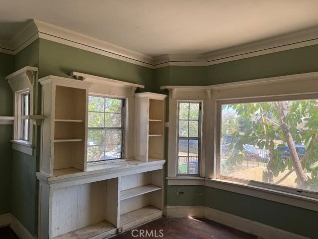 1749 W 49th, Los Angeles, CA 90062