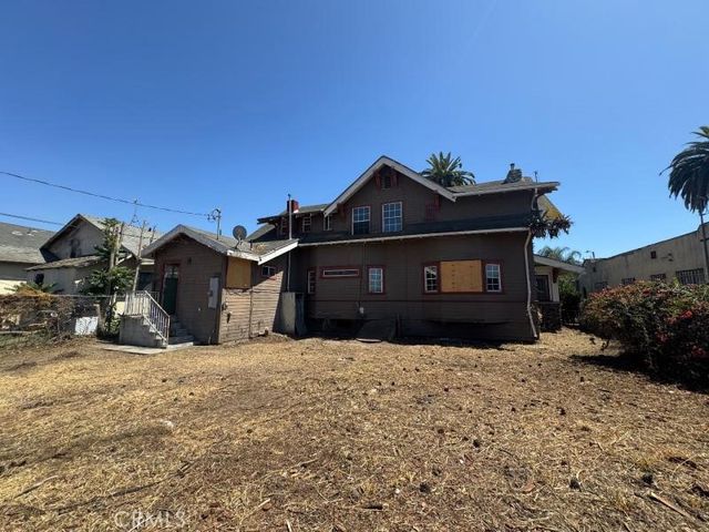 1749 W 49th, Los Angeles, CA 90062