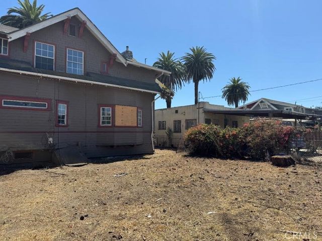 1749 W 49th, Los Angeles, CA 90062