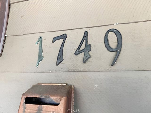 1749 W 49th, Los Angeles, CA 90062