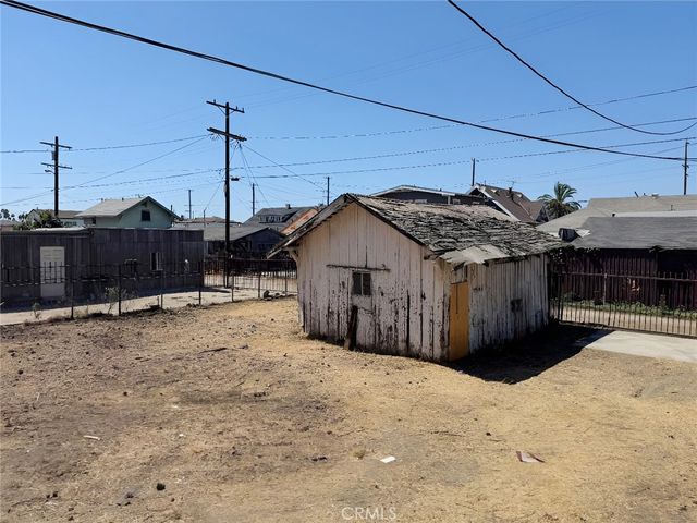 1749 W 49th, Los Angeles, CA 90062