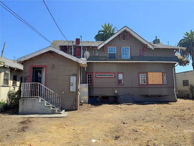 1749 W 49th, Los Angeles, CA 90062