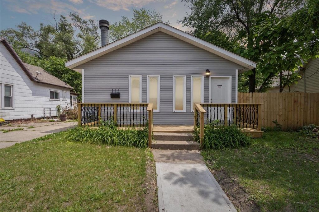 115 Moore Street, Beloit, WI 53511