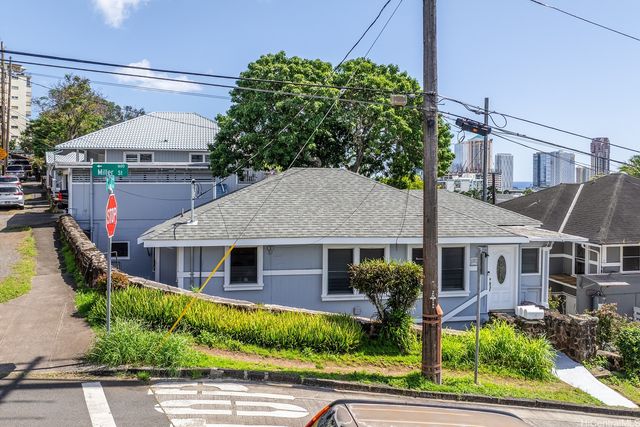 1581 Miller Street, Honolulu, HI 96813