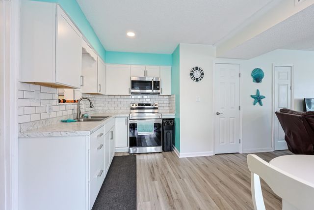 1604 Fawn Vista Dr N Apt 3B1, Surfside Beach, SC 29575