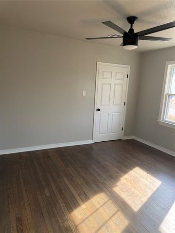 828 S 16th Street, Chickasha, OK 73018