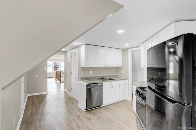 99 Wall Street 2, Huntington, NY 11743