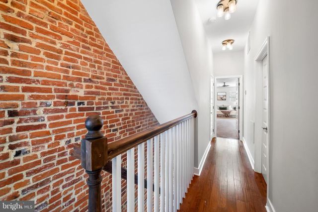 1206 S CHARLES ST, Baltimore, MD 21230