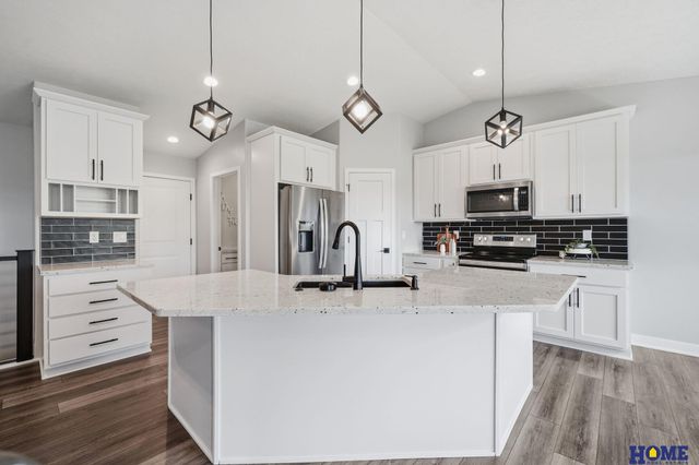 8716 S 83rd Court, Lincoln, NE 68516