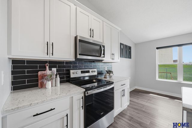 8716 S 83rd Court, Lincoln, NE 68516