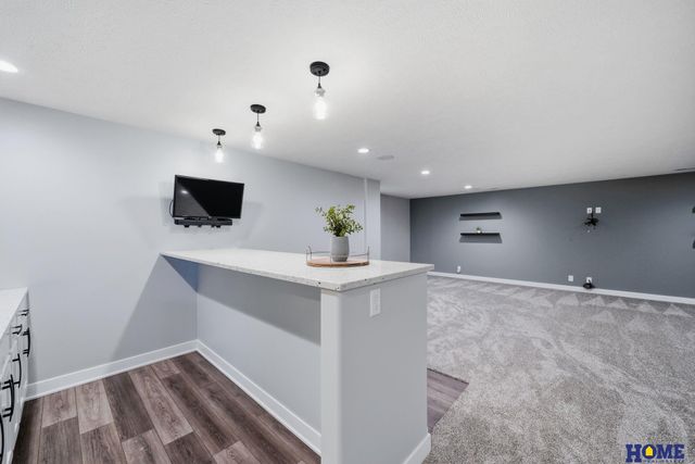 8716 S 83rd Court, Lincoln, NE 68516