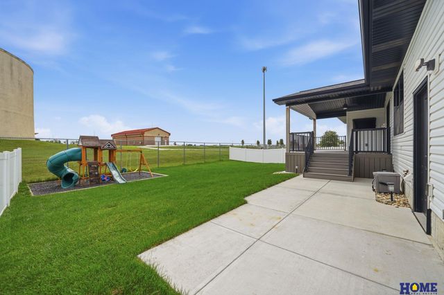 8716 S 83rd Court, Lincoln, NE 68516