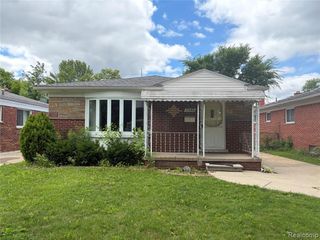 3952 Katherine Street, Dearborn Heights, MI 48125