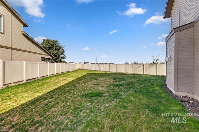 6025 S Catria Pl, Meridian, ID 83642