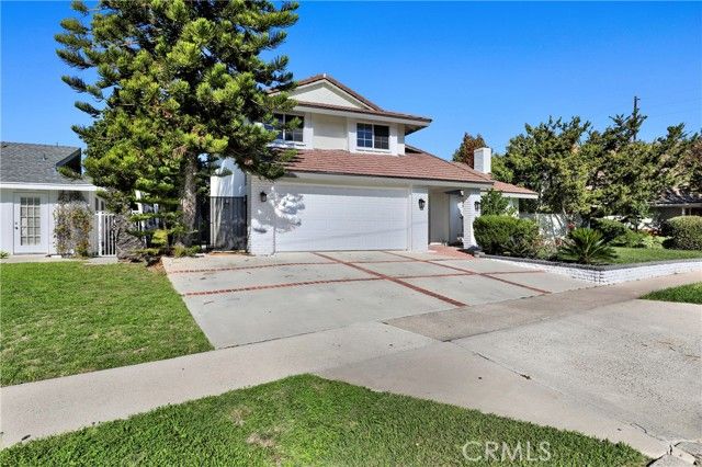 23561 Duryea Drive, Lake Forest (el Toro), CA 92630