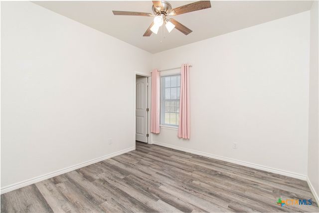 102 Carley Court, Little River Academy, TX 76554