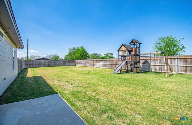 102 Carley Court, Little River Academy, TX 76554