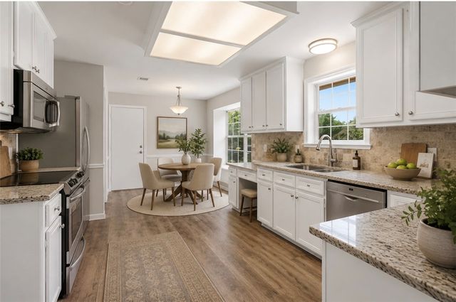 205 Chimney Hill Circle, College Station, TX 77840