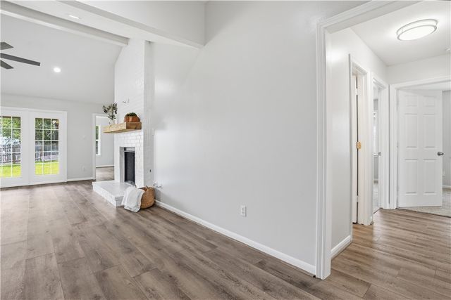 205 Chimney Hill Circle, College Station, TX 77840