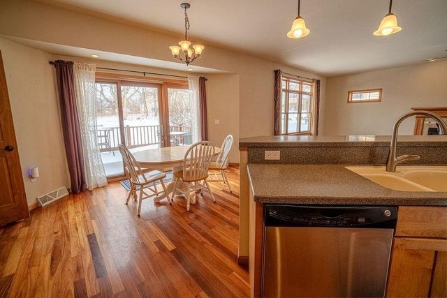 5648 Silver Oak Drive, Fitchburg, WI 53711