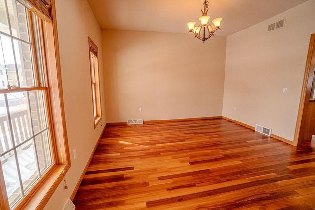 5648 Silver Oak Drive, Fitchburg, WI 53711