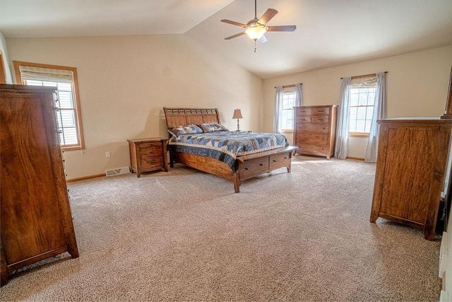 5648 Silver Oak Drive, Fitchburg, WI 53711