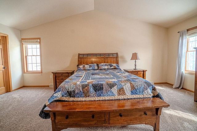 5648 Silver Oak Drive, Fitchburg, WI 53711