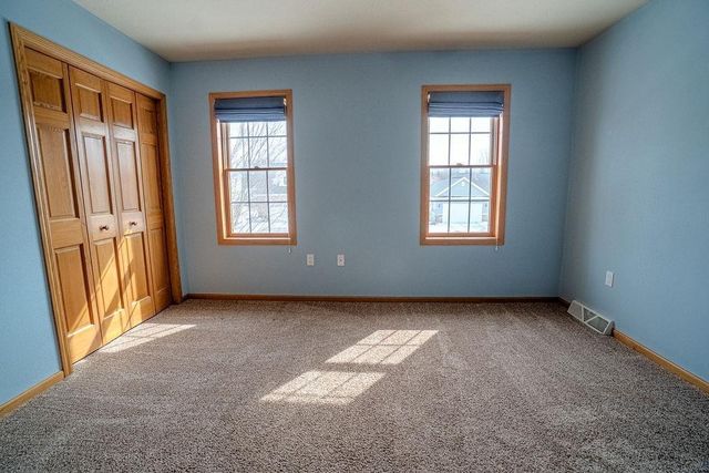 5648 Silver Oak Drive, Fitchburg, WI 53711